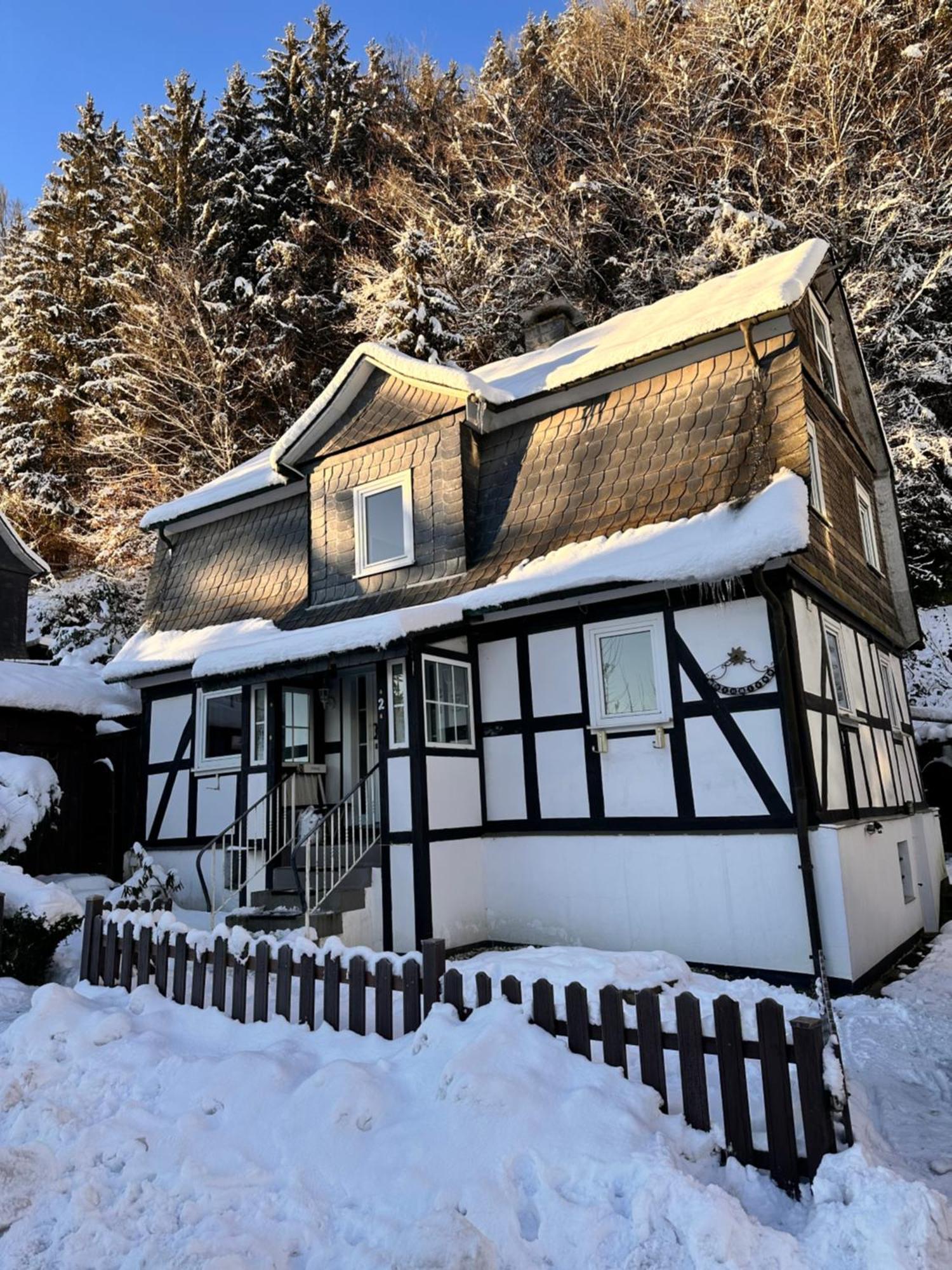 Ferienhaus Waldtraum วินเทอร์แบร์ก ภายนอก รูปภาพ